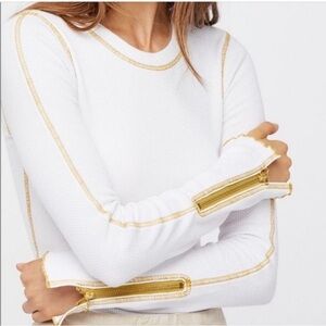 Free People Zip It Cuff Gold Zipper White Long Sleeve
Thermal Waffle Knit Top XS